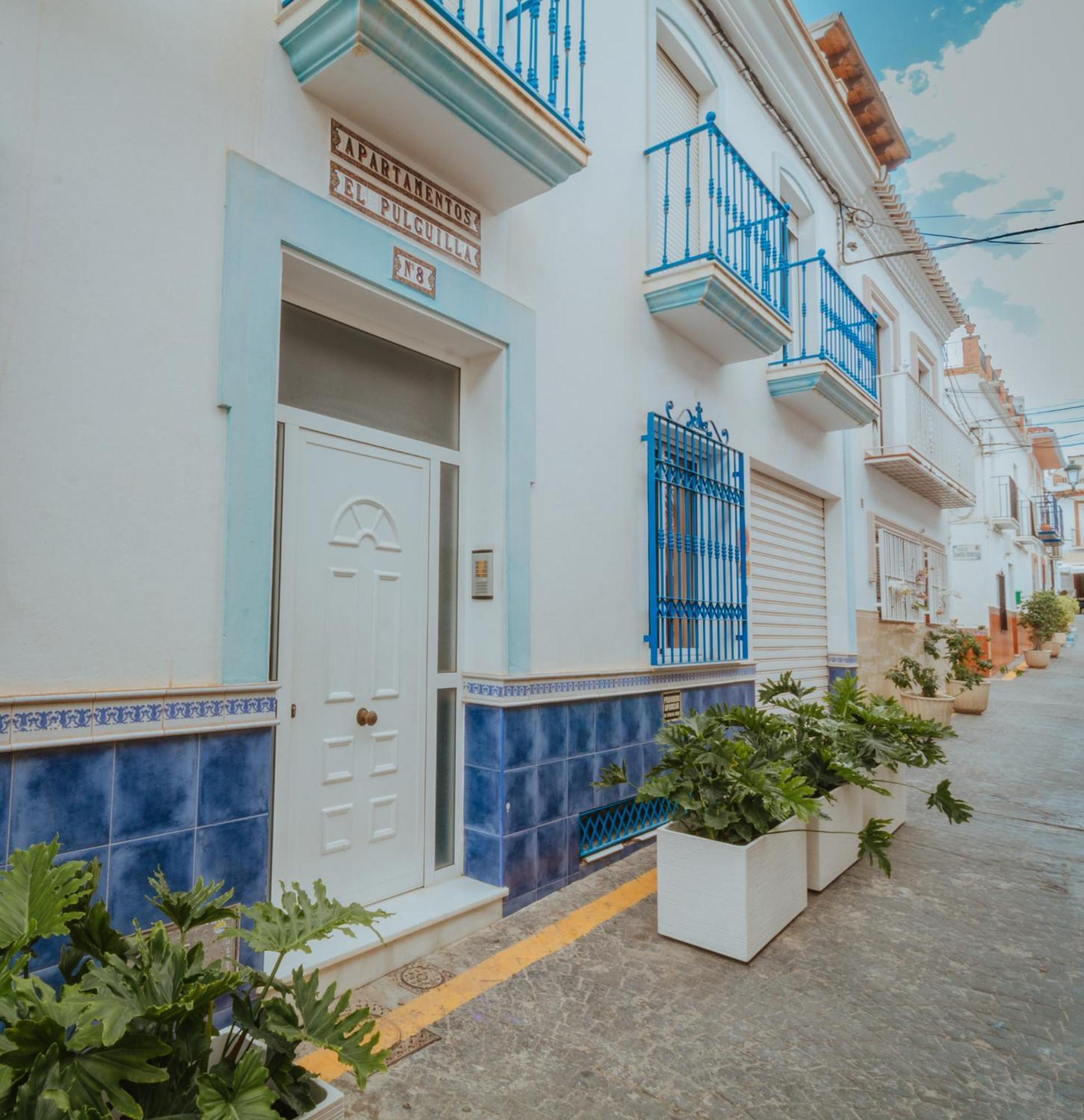 Las Flores Apartments Nerja Extérieur photo