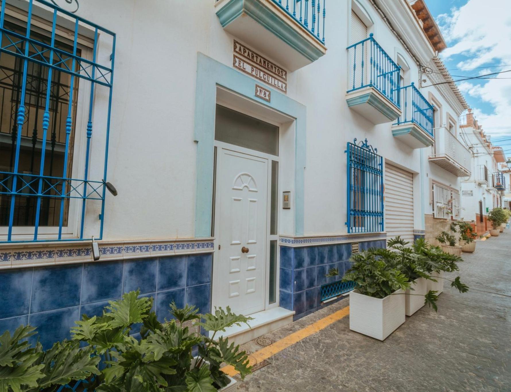 Las Flores Apartments Nerja Extérieur photo